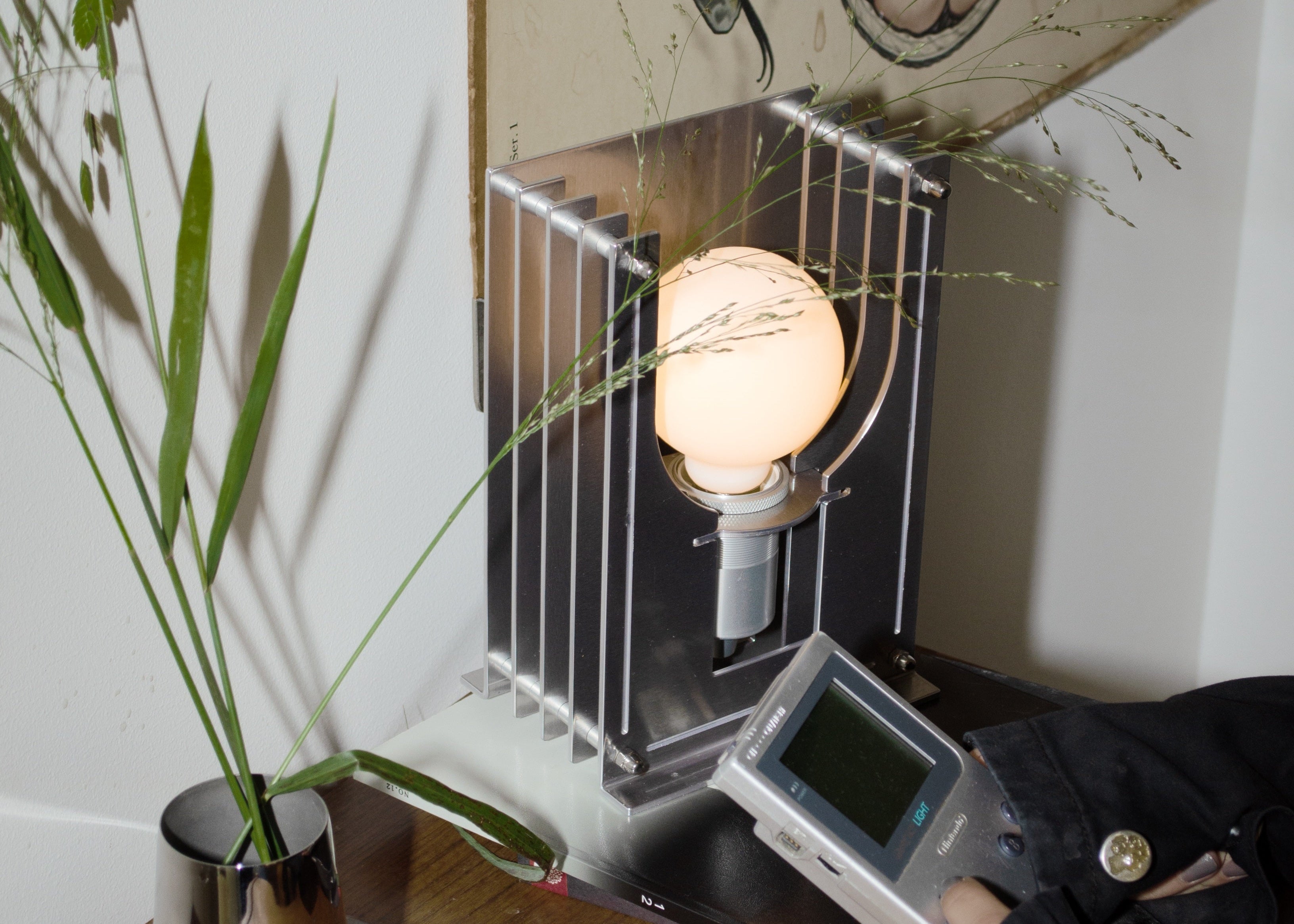 08 grid table lamp - silver