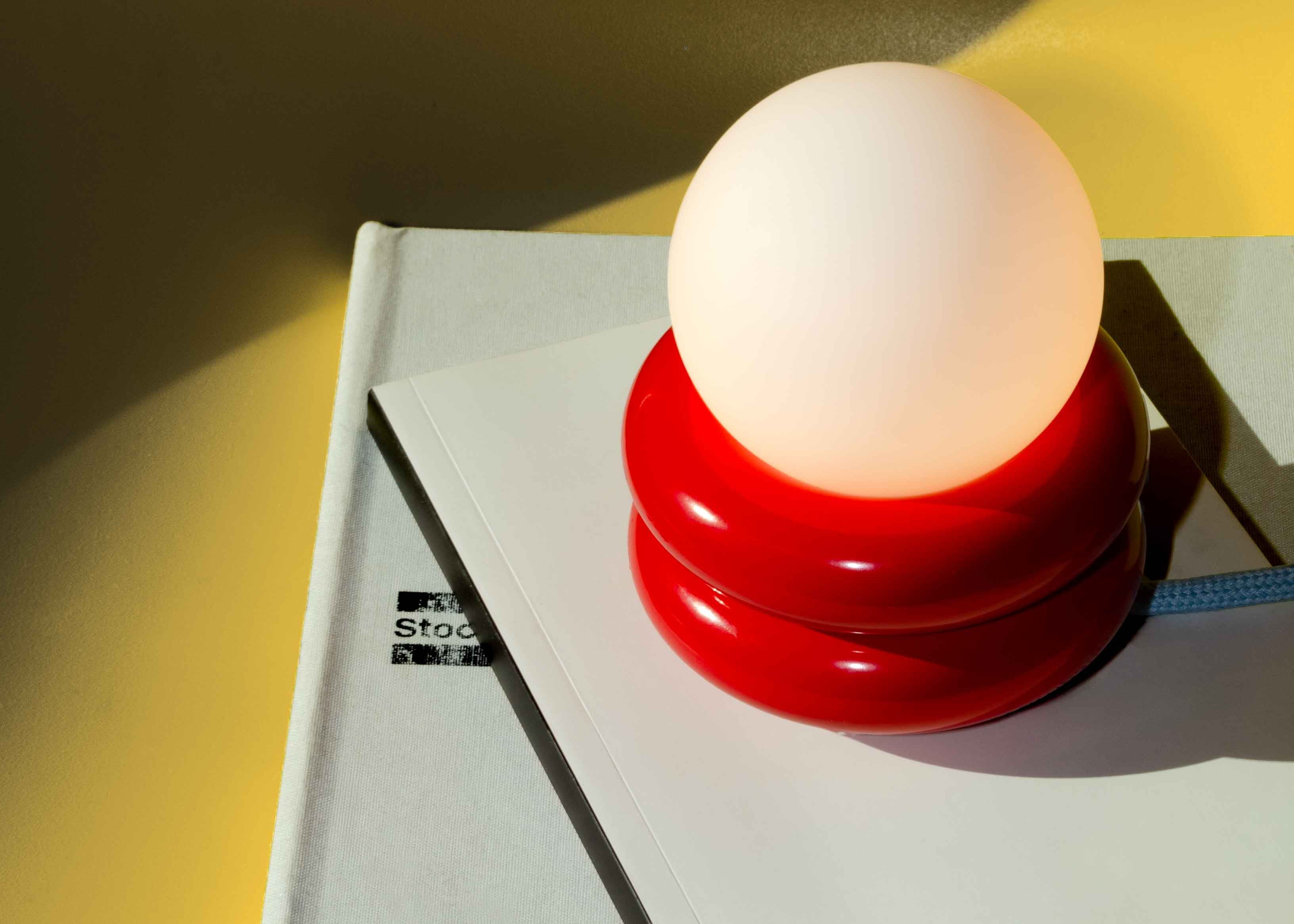 04 donut table/wall lamp - red
